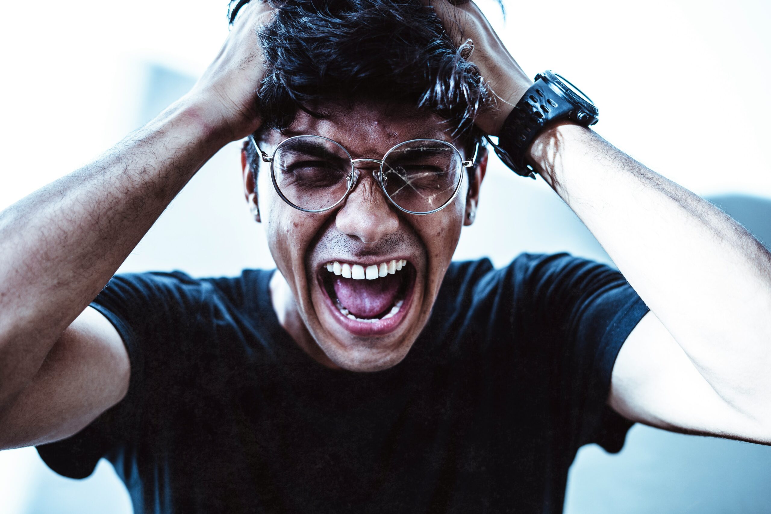 How to live a problem-free life (In clearly and simple words)